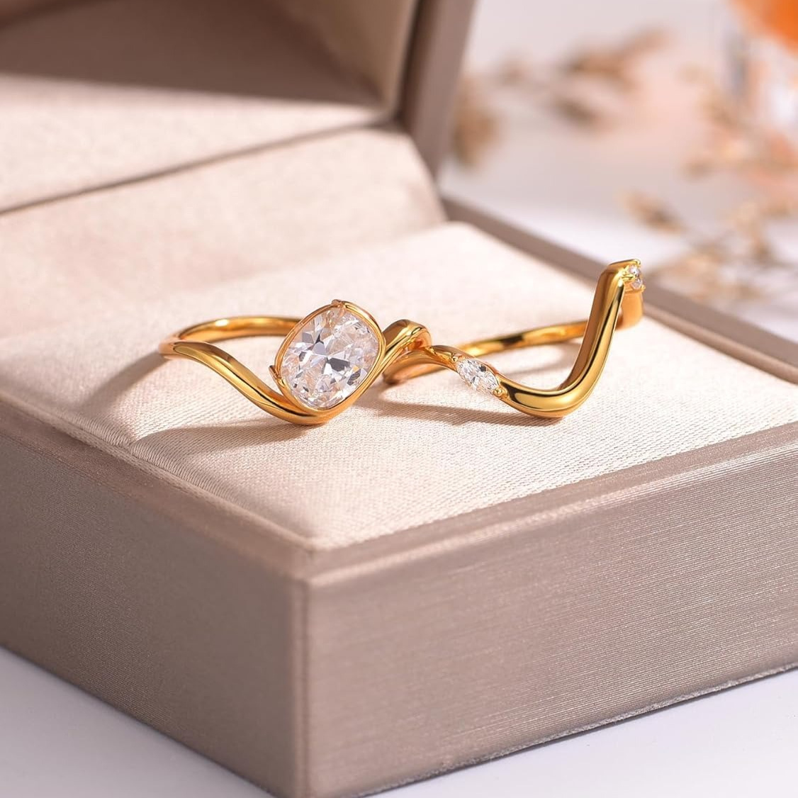 Women's 18K Gold Plated Moissanite Ring Set — Bridal Stackable Duo